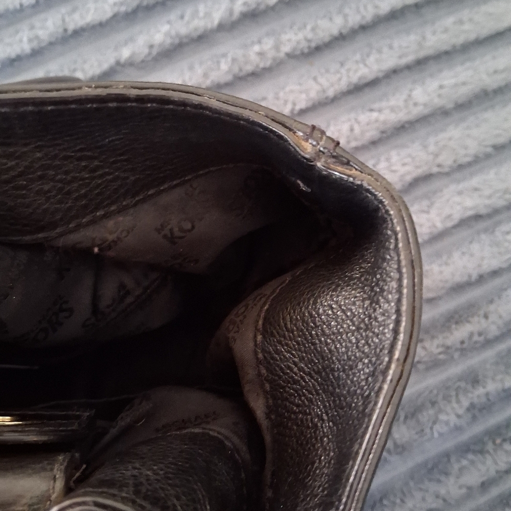 Michael Kors Hobo Bag - Picture 7 of 14